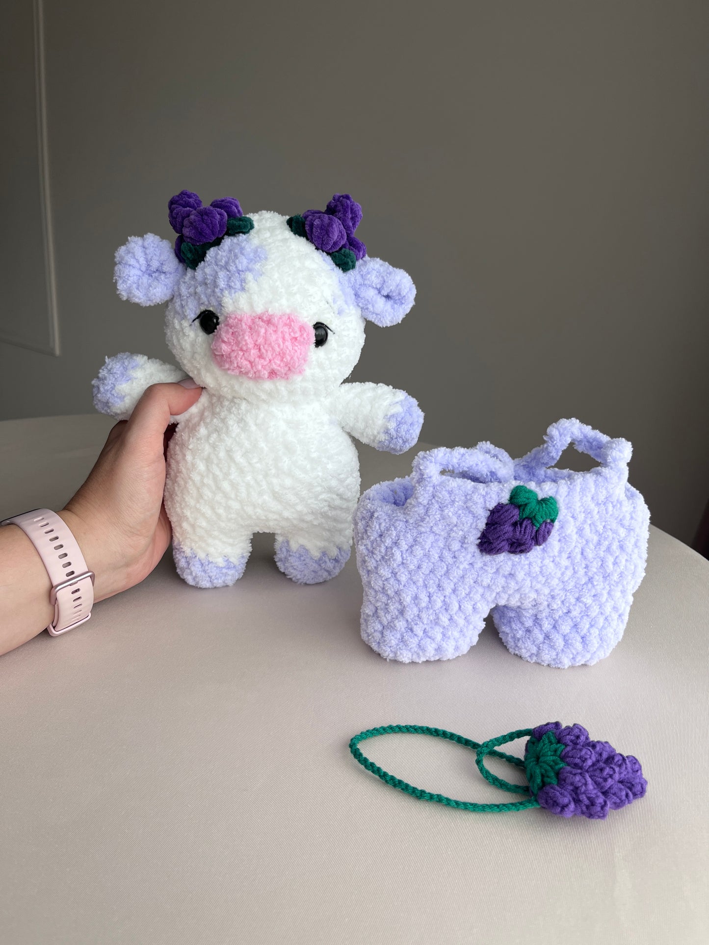 Crochet Puffy Grape Cow