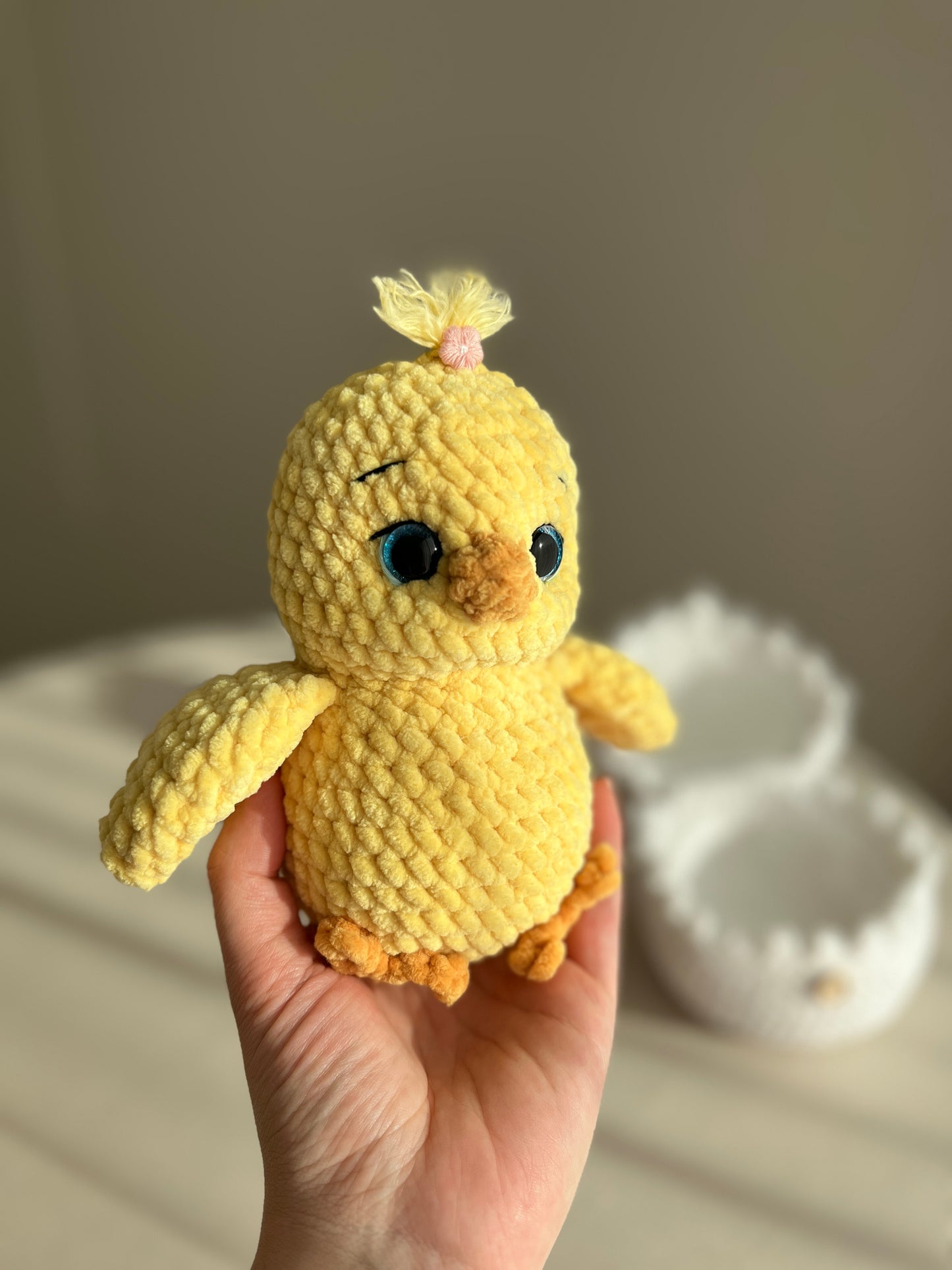 Crochet Chick & Its Cozy Shell