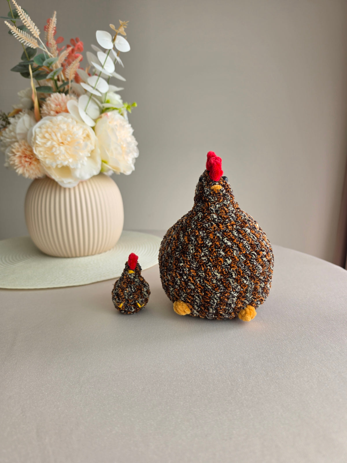 Crochet Hen with Surpise