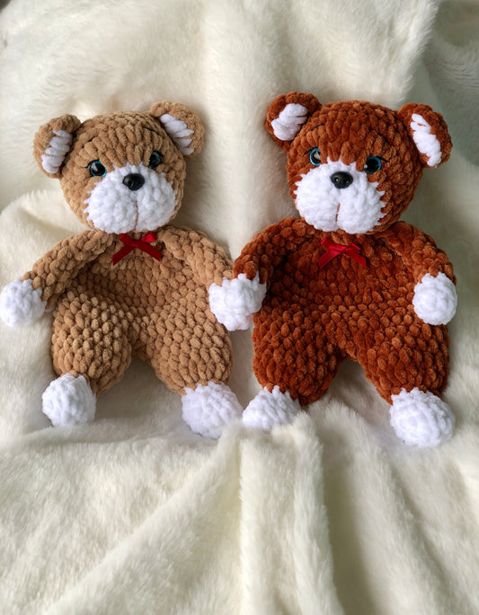 Crochet Bear Snuggler