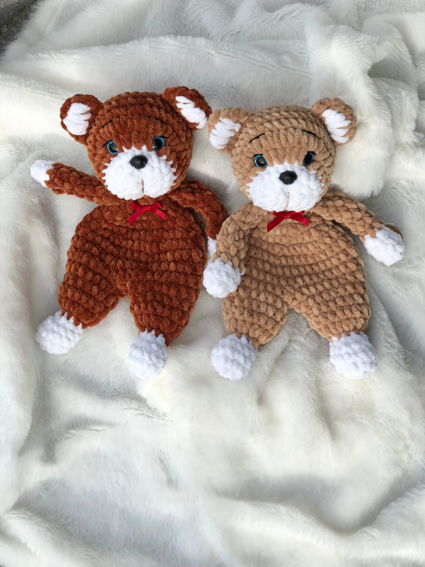 Crochet Bear Snuggler