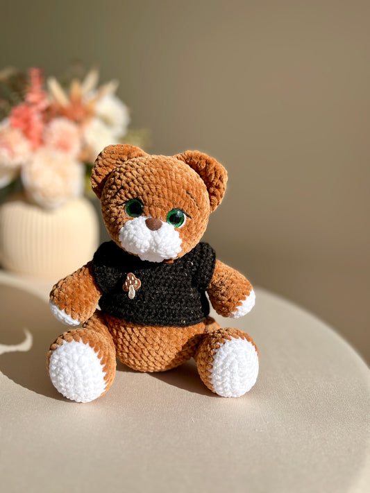 Crochet Teddy Bear with movable legs